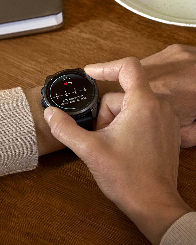Montre de sport Garmin Fenix 8 Pro pour running longue distance