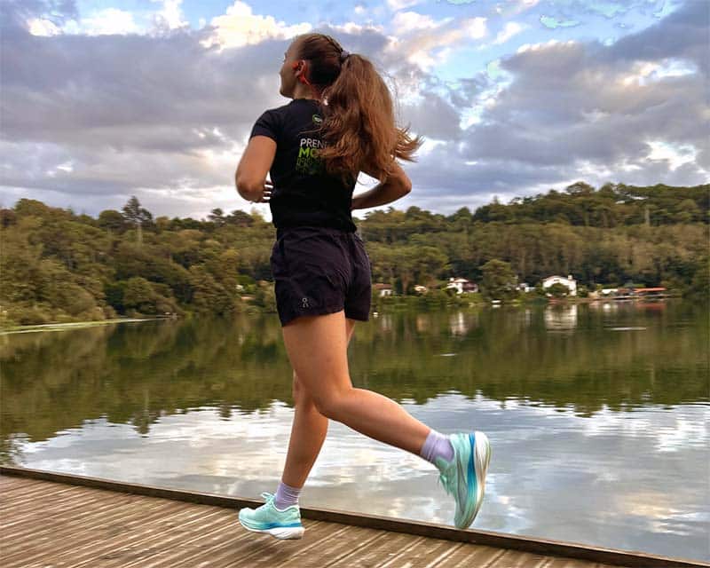 Chaussure Puma Deviate 3 avec plaque carbone