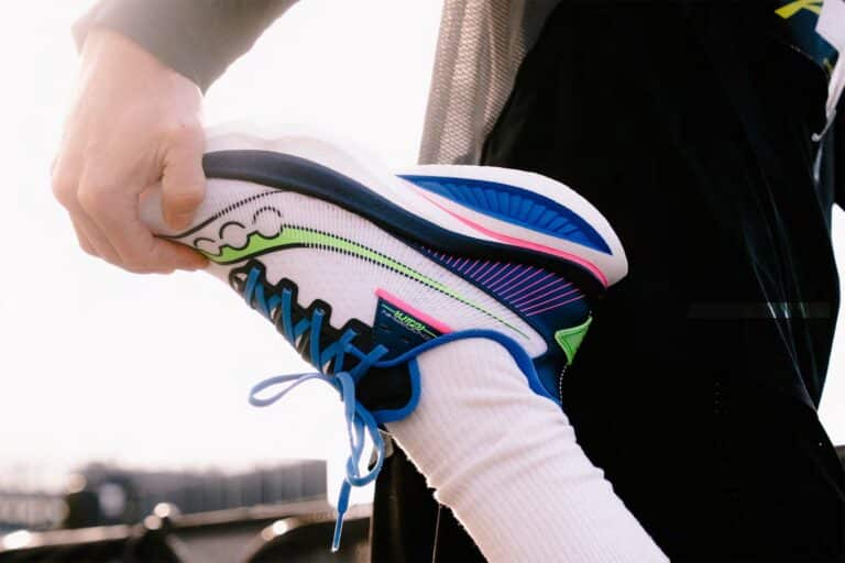 Endorphin azura saucony sortie running 2026